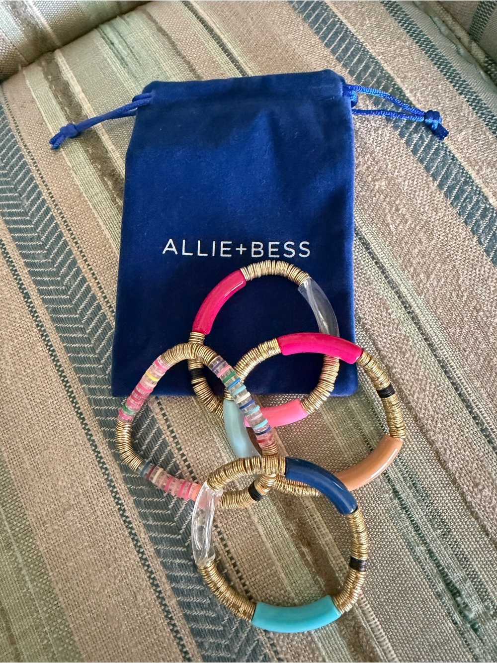 ALLIE + BESS Set of 4 -Colorful Mixed Bead and Gold Wrapped Stretch Bracelets
